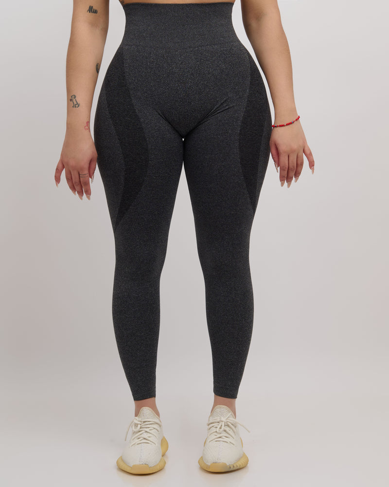 Circuit Curve Women's Full Length Yoga Pant - Black - Size 26